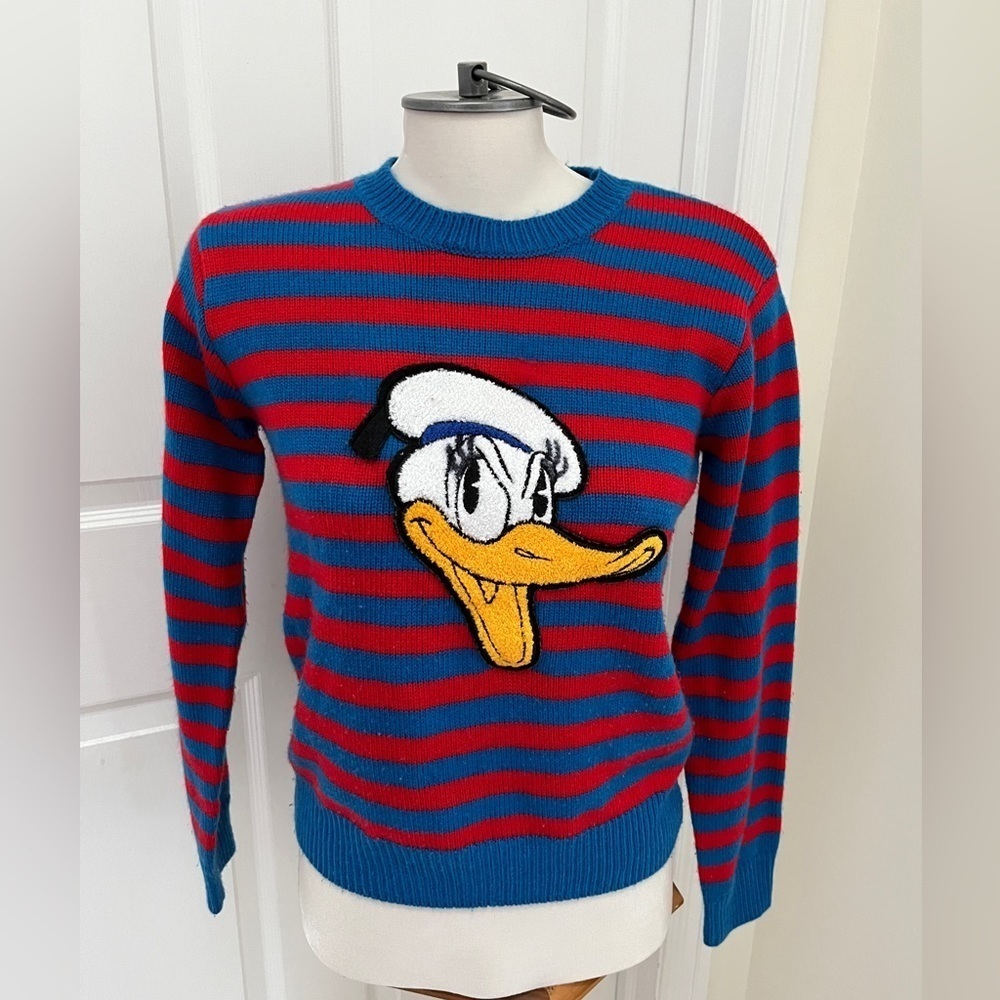 F21 X Disney Donald Duck sweater